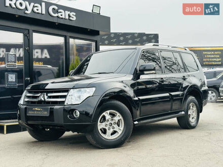 Черный Мицубиси Паджеро, объемом двигателя 2.97 л и пробегом 241 тыс. км за 11900 $, фото 1 на Automoto.ua