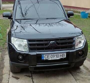 Чорний Міцубісі Паджеро, об'ємом двигуна 3 л та пробігом 262 тис. км за 10999 $, фото 1 на Automoto.ua