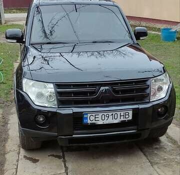 Чорний Міцубісі Паджеро, об'ємом двигуна 3 л та пробігом 262 тис. км за 10999 $, фото 1 на Automoto.ua