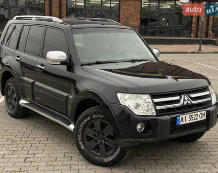 Черный Мицубиси Паджеро, объемом двигателя 2.97 л и пробегом 269 тыс. км за 9500 $, фото 1 на Automoto.ua