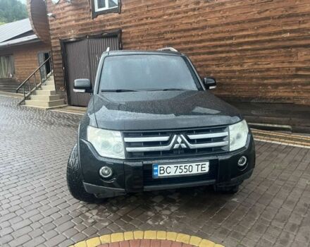 Чорний Міцубісі Паджеро, об'ємом двигуна 3.2 л та пробігом 240 тис. км за 9700 $, фото 1 на Automoto.ua