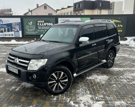 Черный Мицубиси Паджеро, объемом двигателя 2.97 л и пробегом 149 тыс. км за 11000 $, фото 1 на Automoto.ua