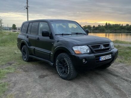 Міцубісі Паджеро 2008 у Славянске на Automoto.ua Чорний Міцубісі Паджеро, об'ємом двигуна 3.2 л та пробігом 400 тис. км за 4800 $, фото 1 на Automoto.ua