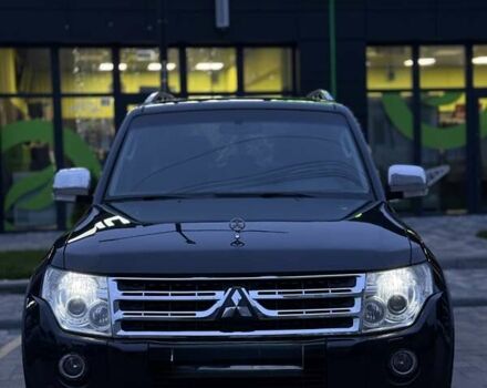 Чорний Міцубісі Паджеро, об'ємом двигуна 0 л та пробігом 150 тис. км за 11000 $, фото 1 на Automoto.ua