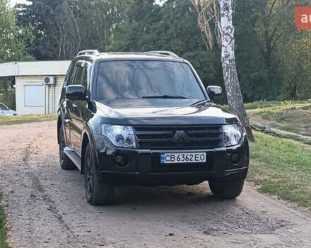 Черный Мицубиси Паджеро, объемом двигателя 3.83 л и пробегом 248 тыс. км за 9900 $, фото 1 на Automoto.ua