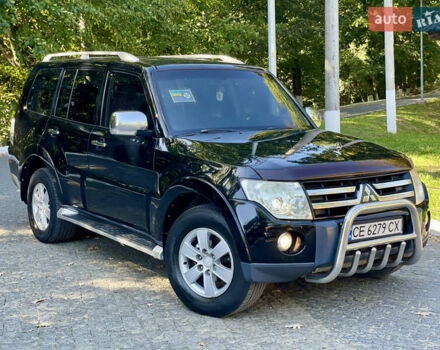 Чорний Міцубісі Паджеро, об'ємом двигуна 3 л та пробігом 217 тис. км за 10700 $, фото 1 на Automoto.ua