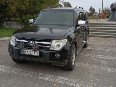 Мицубиси Паджеро 2008 в Александрие на Automoto.ua Черный Мицубиси Паджеро, объемом двигателя 0 л и пробегом 225 тыс. км за 8500 $, фото 1 на Automoto.ua