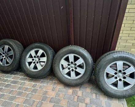 Чорний Міцубісі Паджеро, об'ємом двигуна 3 л та пробігом 294 тис. км за 11500 $, фото 1 на Automoto.ua