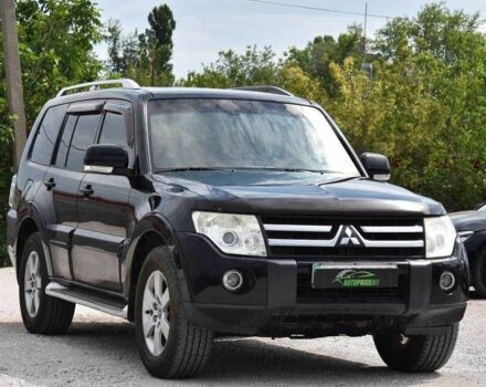 Черный Мицубиси Паджеро, объемом двигателя 3.8 л и пробегом 286 тыс. км за 11499 $, фото 1 на Automoto.ua