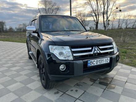 Міцубісі Паджеро 2008 у Самборе на Automoto.ua Чорний Міцубісі Паджеро, об'ємом двигуна 3 л та пробігом 166 тис. км за 12800 $, фото 1 на Automoto.ua