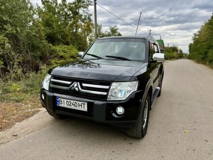 Чорний Міцубісі Паджеро, об'ємом двигуна 3 л та пробігом 241 тис. км за 8700 $, фото 1 на Automoto.ua