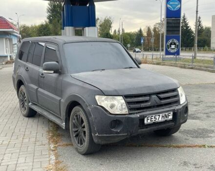 Чорний Міцубісі Паджеро, об'ємом двигуна 3.2 л та пробігом 194 тис. км за 1950 $, фото 1 на Automoto.ua