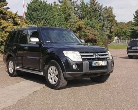 Черный Мицубиси Паджеро, объемом двигателя 3.2 л и пробегом 265 тыс. км за 4800 $, фото 1 на Automoto.ua