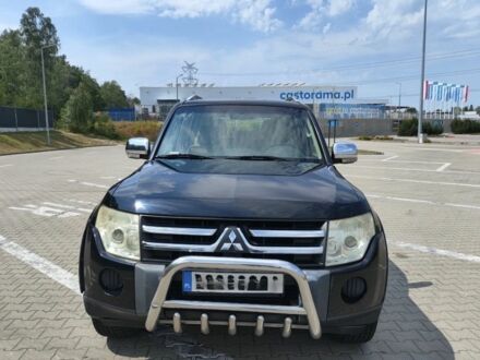 Мицубиси Паджеро 2010 в Харькове на Automoto.ua Черный Мицубиси Паджеро, объемом двигателя 3.2 л и пробегом 266 тыс. км за 2670 $, фото 1 на Automoto.ua
