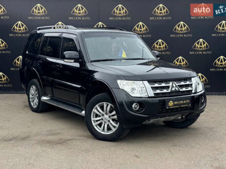 Міцубісі Паджеро 2012 у Києві на Automoto.ua Чорний Міцубісі Паджеро, об'ємом двигуна 3.83 л та пробігом 168 тис. км за 17900 $, фото 1 на Automoto.ua