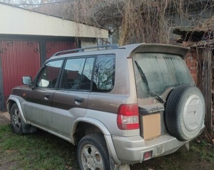 Коричневый Мицубиси Паджеро, объемом двигателя 1 л и пробегом 165 тыс. км за 2500 $, фото 1 на Automoto.ua