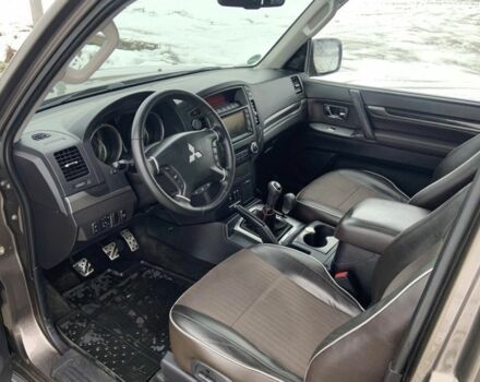 Коричневый Мицубиси Паджеро, объемом двигателя 0 л и пробегом 240 тыс. км за 4000 $, фото 6 на Automoto.ua