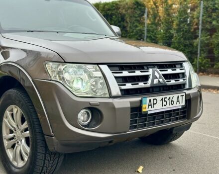 Коричневый Мицубиси Паджеро, объемом двигателя 3.2 л и пробегом 232 тыс. км за 16800 $, фото 3 на Automoto.ua