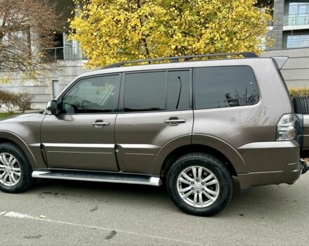 Коричневый Мицубиси Паджеро, объемом двигателя 3.2 л и пробегом 232 тыс. км за 16800 $, фото 9 на Automoto.ua