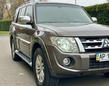 Коричневый Мицубиси Паджеро, объемом двигателя 3.2 л и пробегом 232 тыс. км за 16800 $, фото 4 на Automoto.ua