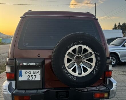 Красный Мицубиси Паджеро, объемом двигателя 2.5 л и пробегом 250 тыс. км за 5700 $, фото 12 на Automoto.ua