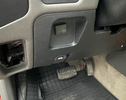 Красный Мицубиси Паджеро, объемом двигателя 3.5 л и пробегом 200 тыс. км за 8000 $, фото 3 на Automoto.ua