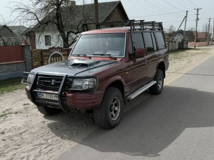 Червоний Міцубісі Паджеро, об'ємом двигуна 3 л та пробігом 400 тис. км за 3300 $, фото 1 на Automoto.ua