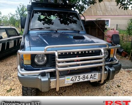 Мицубиси Паджеро, объемом двигателя 2.5 л и пробегом 200 тыс. км за 3000 $, фото 1 на Automoto.ua