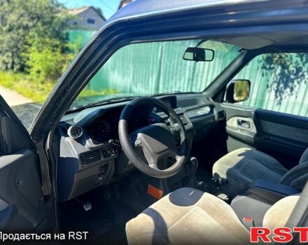 Міцубісі Паджеро, об'ємом двигуна 2.5 л та пробігом 300 тис. км за 3400 $, фото 3 на Automoto.ua