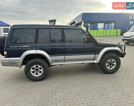 Мицубиси Паджеро, объемом двигателя 2.8 л и пробегом 289 тыс. км за 10000 $, фото 8 на Automoto.ua