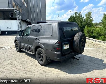 Міцубісі Паджеро, об'ємом двигуна 3 л та пробігом 400 тис. км за 3500 $, фото 1 на Automoto.ua