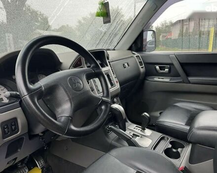 Міцубісі Паджеро, об'ємом двигуна 3.2 л та пробігом 402 тис. км за 9400 $, фото 10 на Automoto.ua