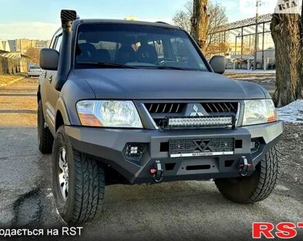 Мицубиси Паджеро, объемом двигателя 3.2 л и пробегом 450 тыс. км за 10000 $, фото 4 на Automoto.ua