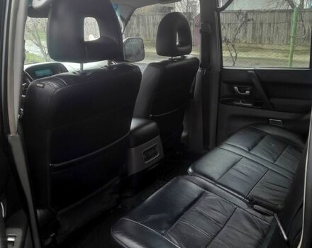 Міцубісі Паджеро, об'ємом двигуна 3.5 л та пробігом 280 тис. км за 5000 $, фото 4 на Automoto.ua