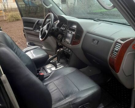 Міцубісі Паджеро, об'ємом двигуна 3.5 л та пробігом 280 тис. км за 5000 $, фото 3 на Automoto.ua