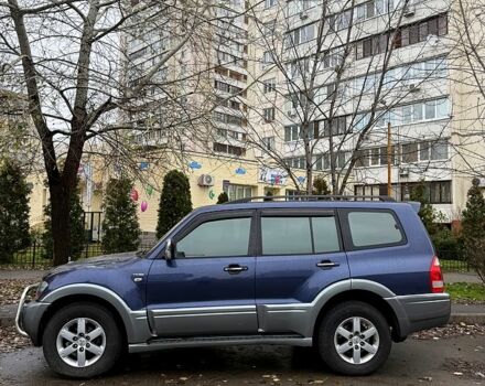 Міцубісі Паджеро, об'ємом двигуна 3.8 л та пробігом 315 тис. км за 7000 $, фото 4 на Automoto.ua