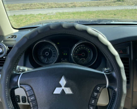 Мицубиси Паджеро, объемом двигателя 2.97 л и пробегом 208 тыс. км за 11500 $, фото 24 на Automoto.ua