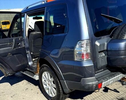 Міцубісі Паджеро, об'ємом двигуна 3.2 л та пробігом 345 тис. км за 6600 $, фото 3 на Automoto.ua