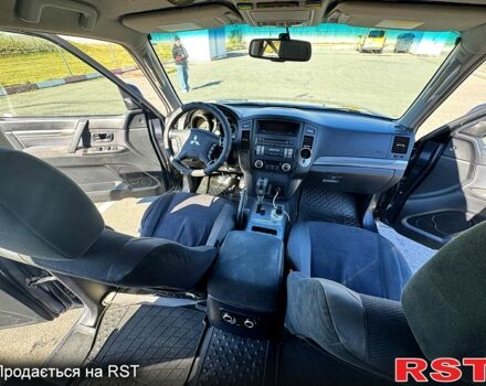 Міцубісі Паджеро, об'ємом двигуна 3.2 л та пробігом 345 тис. км за 6600 $, фото 9 на Automoto.ua