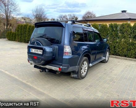 Мицубиси Паджеро, объемом двигателя 3.2 л и пробегом 249 тыс. км за 13400 $, фото 3 на Automoto.ua