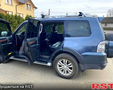 Мицубиси Паджеро, объемом двигателя 3.2 л и пробегом 249 тыс. км за 13400 $, фото 5 на Automoto.ua