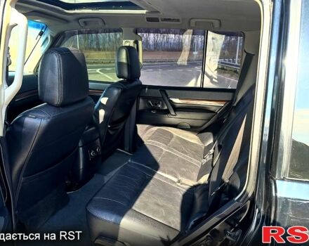 Мицубиси Паджеро, объемом двигателя 3 л и пробегом 380 тыс. км за 9500 $, фото 2 на Automoto.ua
