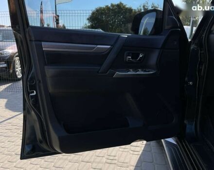Мицубиси Паджеро, объемом двигателя 3.2 л и пробегом 175 тыс. км за 23999 $, фото 22 на Automoto.ua