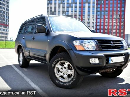 Міцубісі Паджеро 2002 у Києві на Automoto.ua Міцубісі Паджеро, об'ємом двигуна 32 л та пробігом 234 тис. км за 7000 $, фото 1 на Automoto.ua