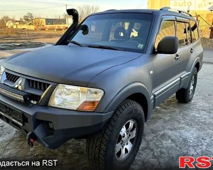 Мицубиси Паджеро, объемом двигателя 3.2 л и пробегом 450 тыс. км за 10000 $, фото 1 на Automoto.ua