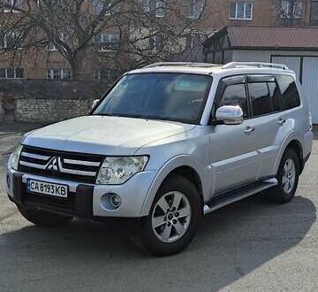 Мицубиси Паджеро 2007 в Тульчине на Automoto.ua Мицубиси Паджеро, объемом двигателя 2.97 л и пробегом 300 тыс. км за 10800 $, фото 1 на Automoto.ua