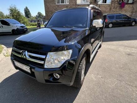 Міцубісі Паджеро 2007 у Києві на Automoto.ua Міцубісі Паджеро, об'ємом двигуна 2.97 л та пробігом 190 тис. км за 14000 $, фото 1 на Automoto.ua