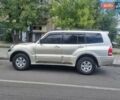 Желтый Мицубиси Паджеро, объемом двигателя 3 л и пробегом 315 тыс. км за 7900 $, фото 8 на Automoto.ua