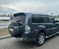 Серый Мицубиси Паджеро, объемом двигателя 3 л и пробегом 260 тыс. км за 10500 $, фото 6 на Automoto.ua