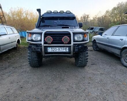 Серый Мицубиси Паджеро, объемом двигателя 2.8 л и пробегом 300 тыс. км за 5200 $, фото 2 на Automoto.ua